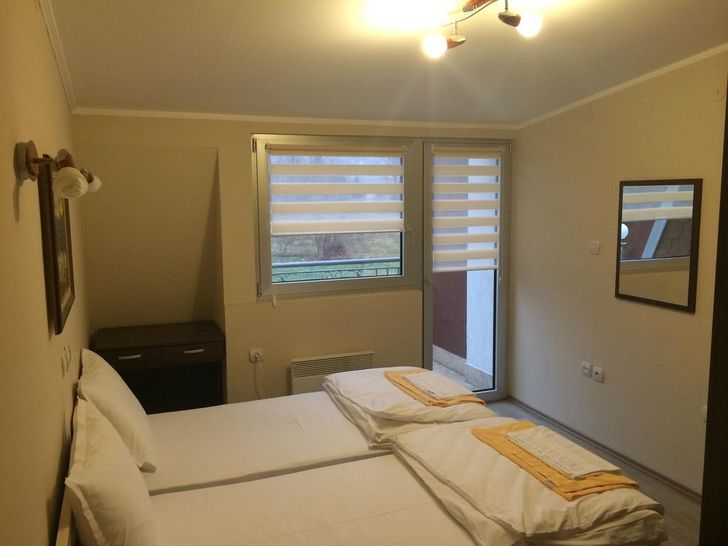 Prenociste Gazela Bed & Breakfast Pirot Bilik gambar