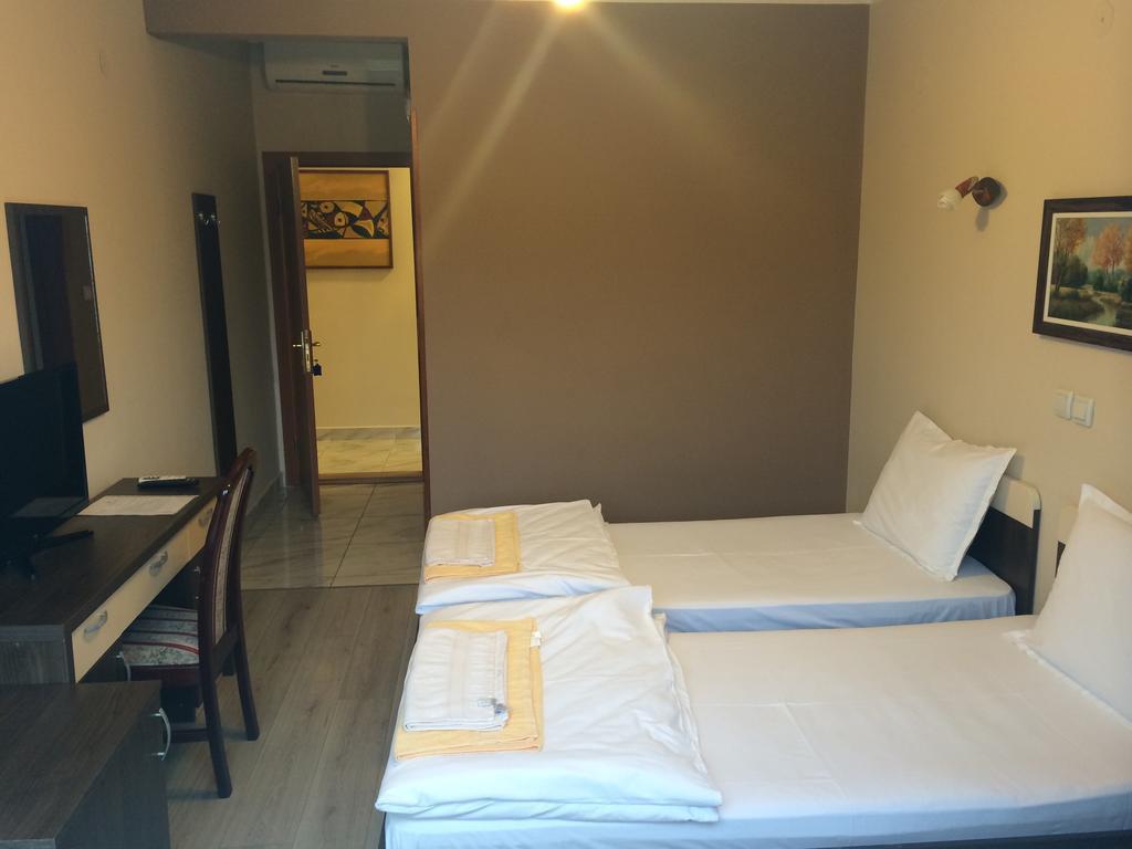 Prenociste Gazela Bed & Breakfast Pirot Bilik gambar